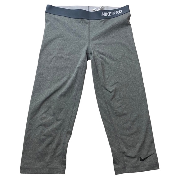 Nike Pro Sri fit gray leggings cropped size M medium - Picture 1 of 10